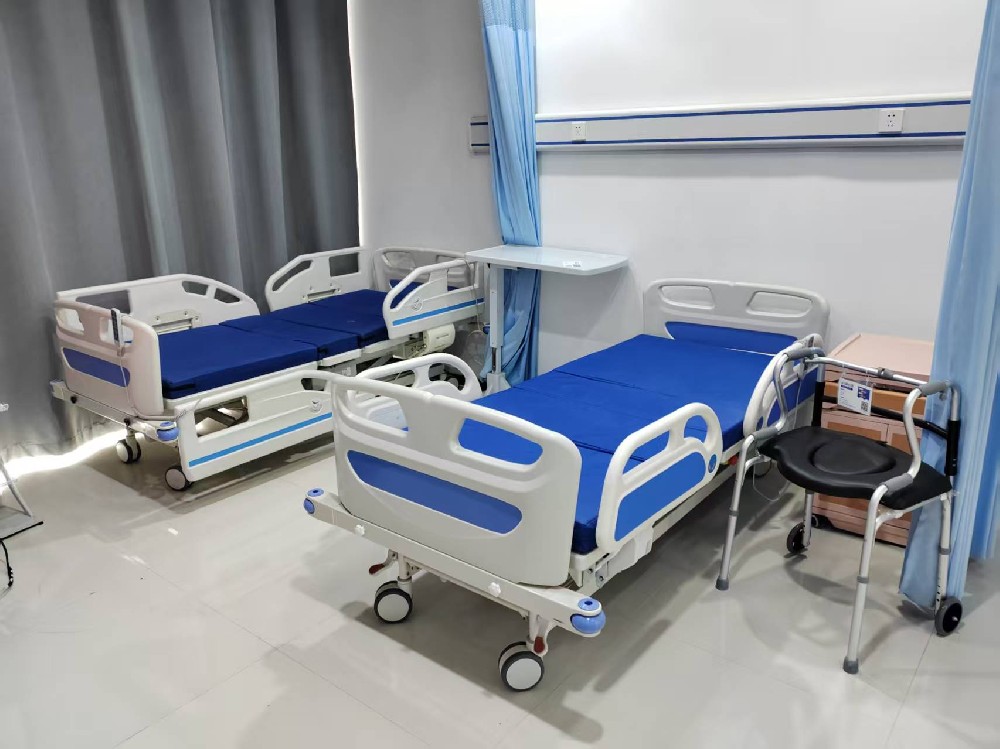医疗护理新标杆：MF301DS-22智能护理床重塑康复体验
